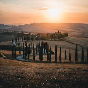 “il Tramonto” , Siena Italia