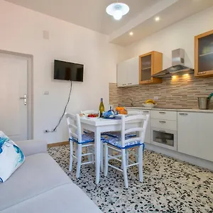 hotellátogatás