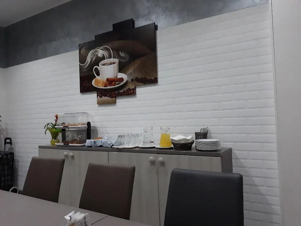 Hotel Salus Milan 0*,  Italy