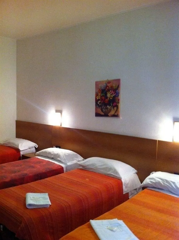 Hotel Salus Milan Italy