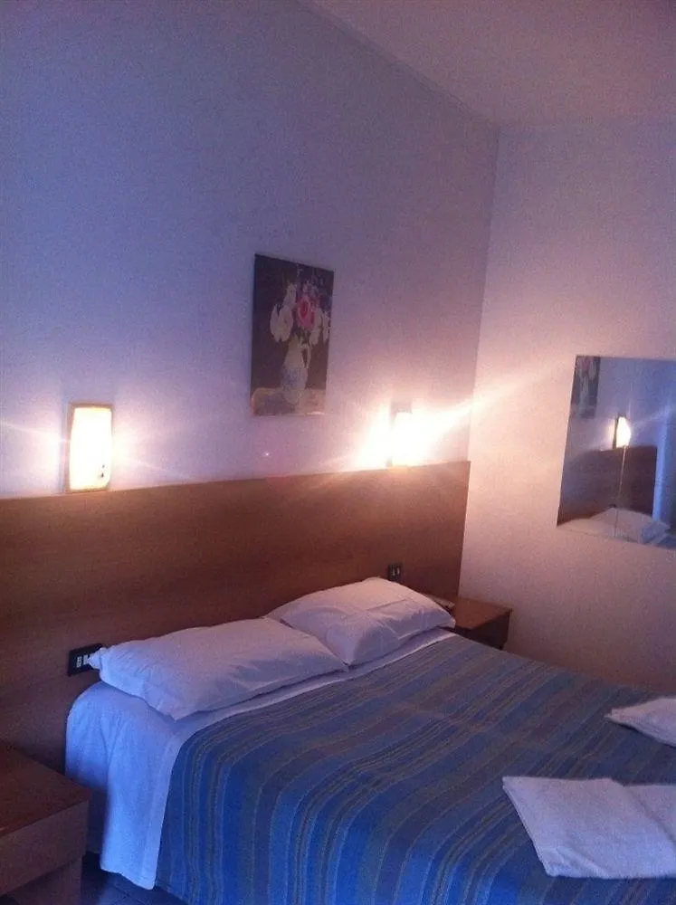 Hotel Salus Milan Italy