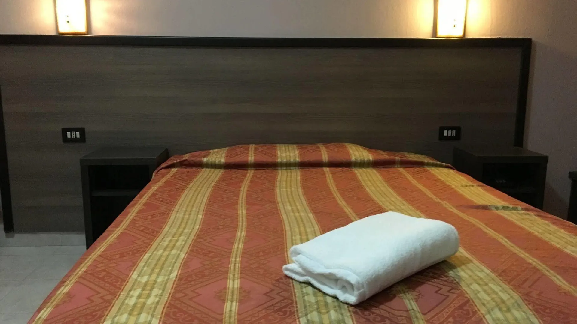 Hotel Salus Milaan 0*,  Italië